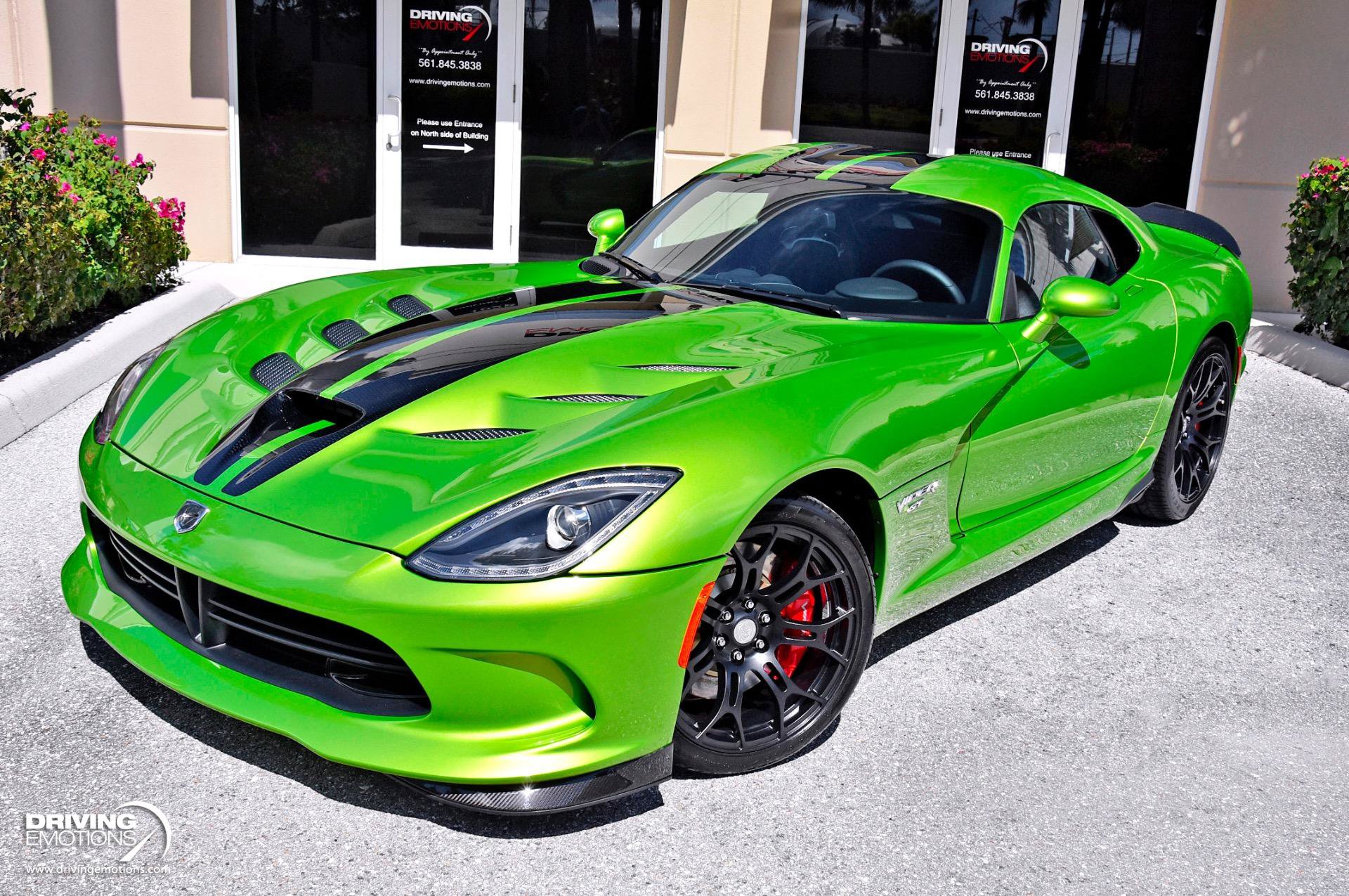 Used 2017 Dodge Viper GTC w/ Advanced Aerodynamics Package RWD image 36