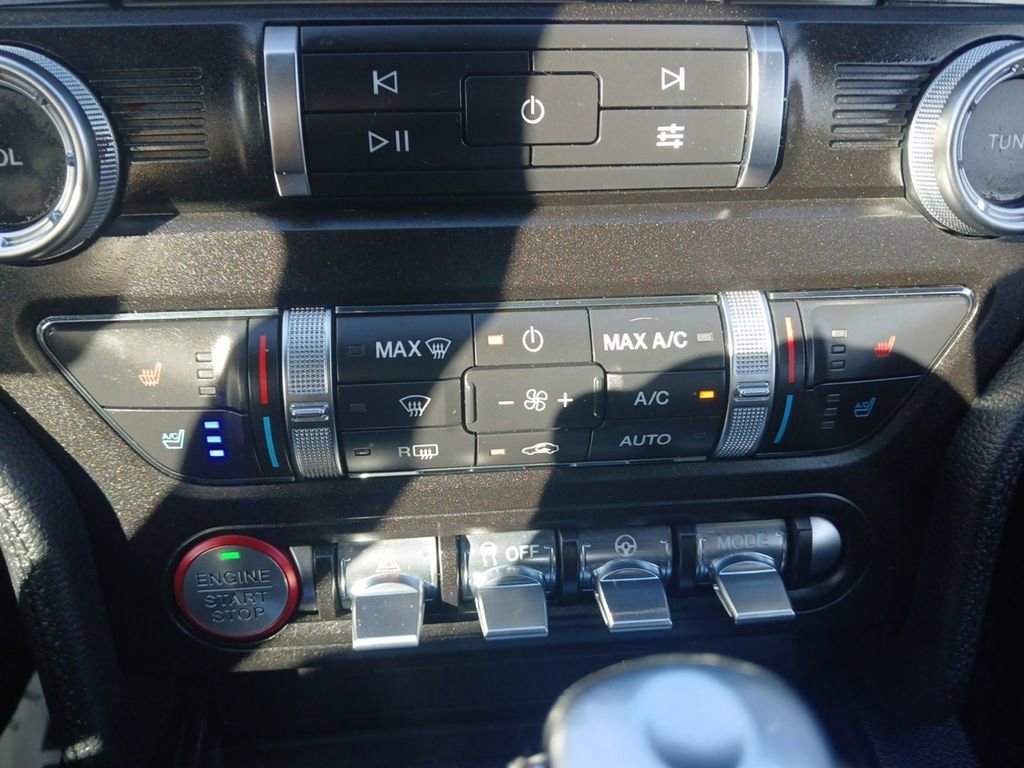 Used 2019 Ford Mustang Premium image 22