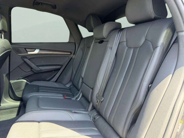 Certified 2023 Audi Q5 2.0T Prestige w/ Prestige Package AWD/4WD image 23