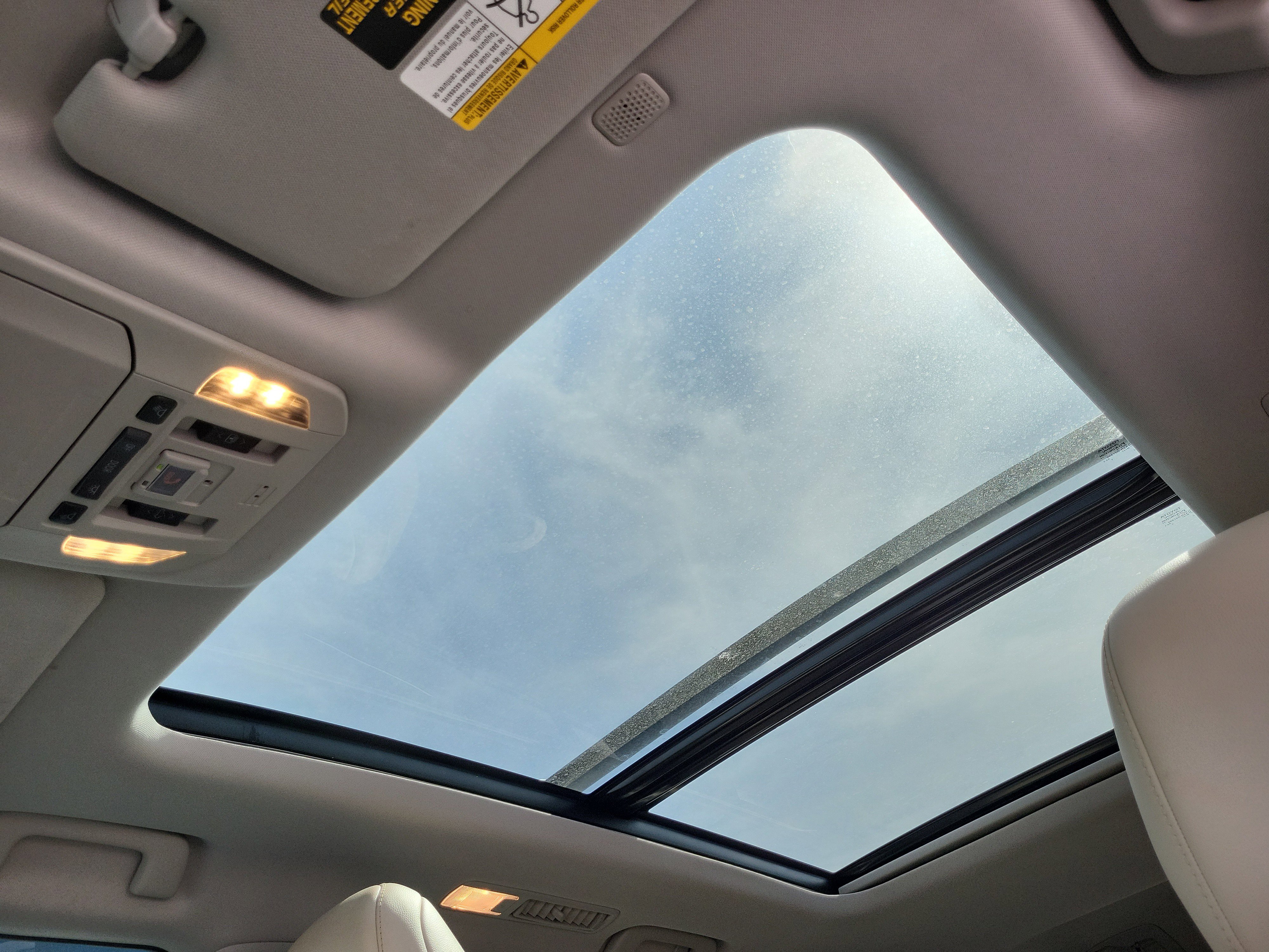 Used 2022 Toyota Highlander Platinum image 30