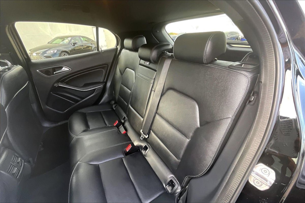 Used 2019 Mercedes-Benz GLA 250 image 24