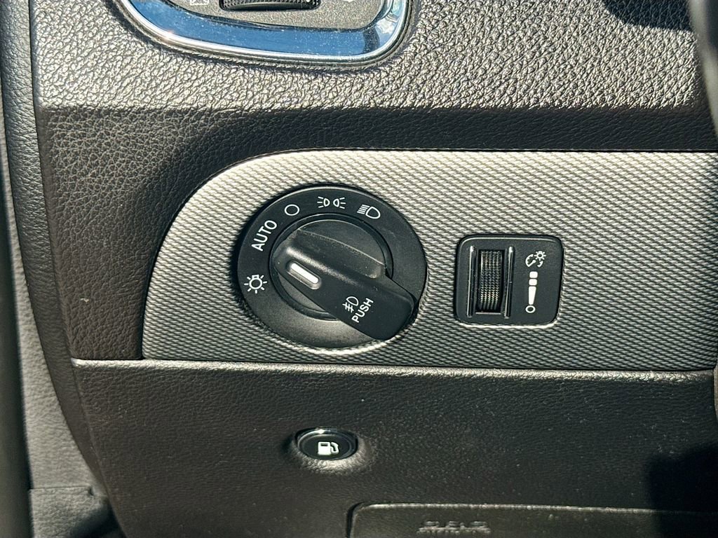 Used 2020 Dodge Durango R/T w/ Blacktop Package image 10