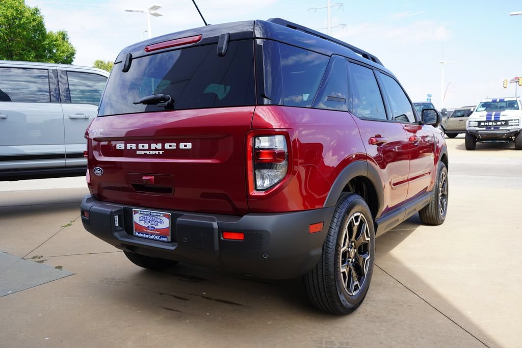 New 2026 Ford Bronco Sport Outer Banks w/ Outer Banks Tech Package+ AWD/4WD image 11