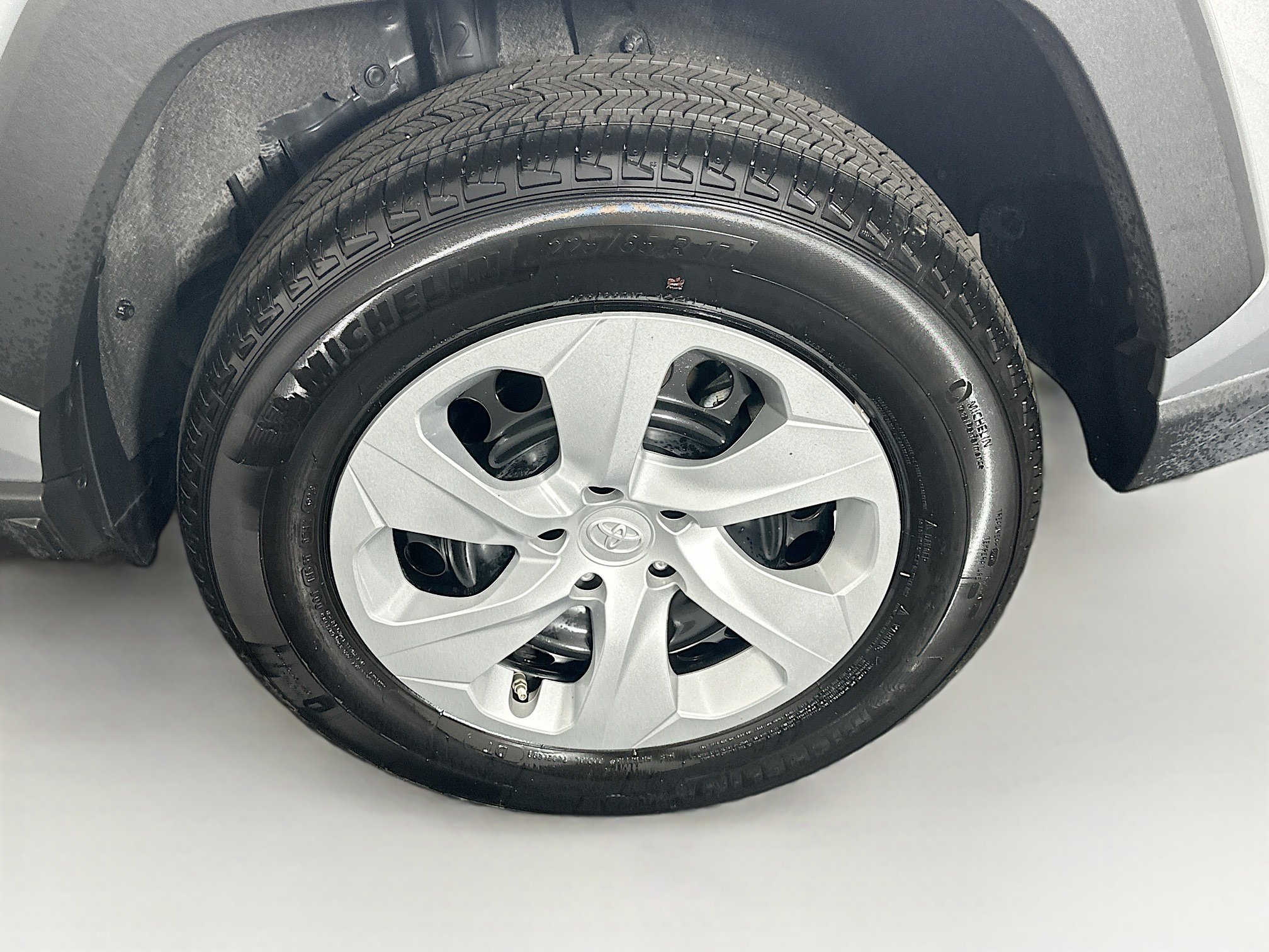 Used 2025 Toyota RAV4 LE image 11