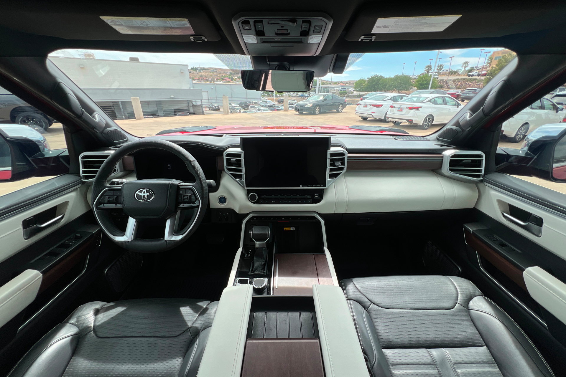 Used 2024 Toyota Tundra Capstone AWD/4WD image 10