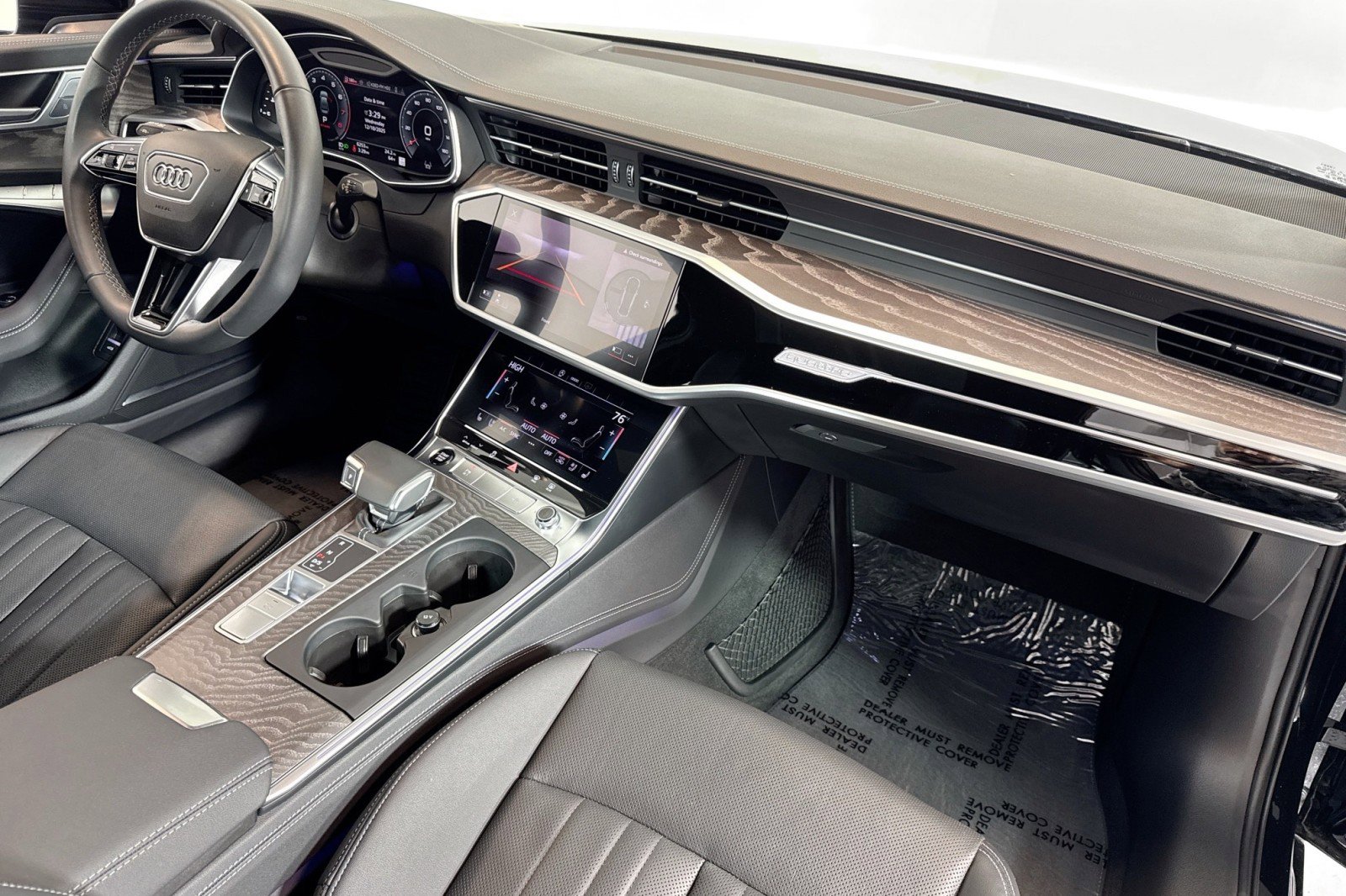 Used 2025 Audi A6 Premium Plus w/ Premium Plus Package image 28