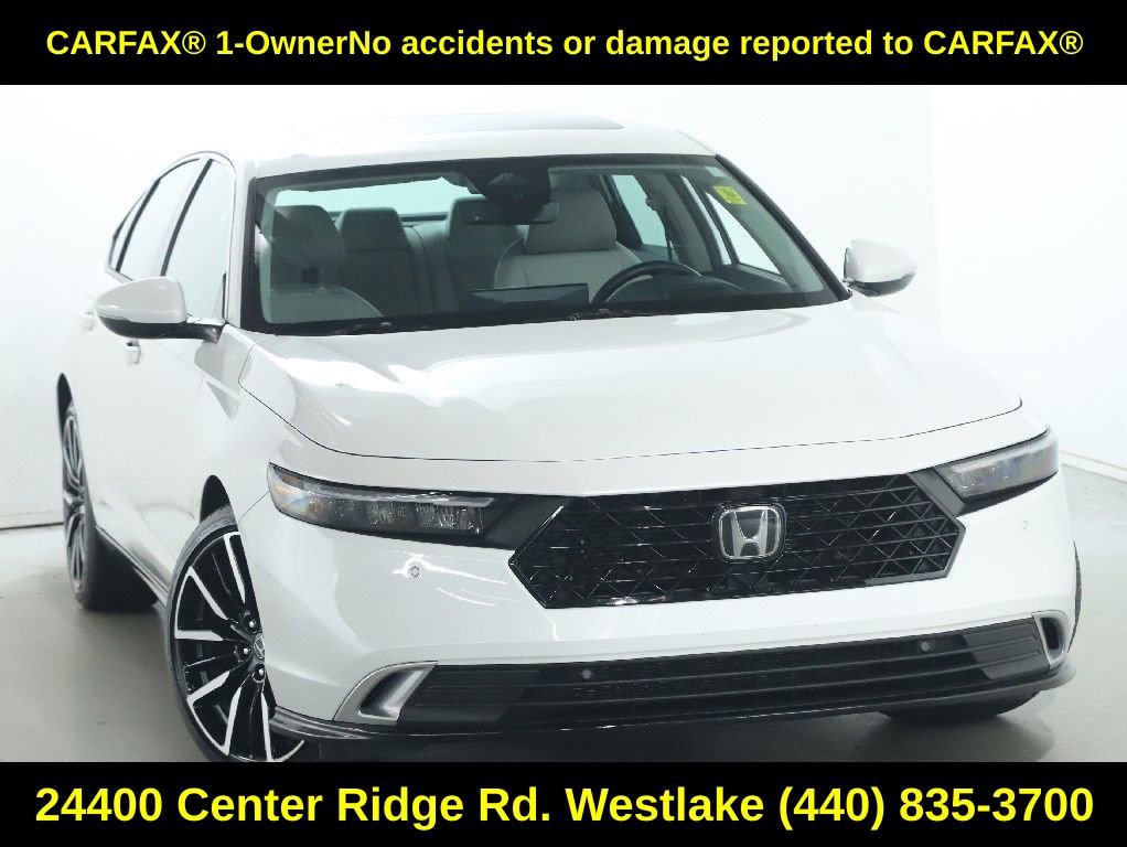 Used 2025 Honda Accord Touring image 2