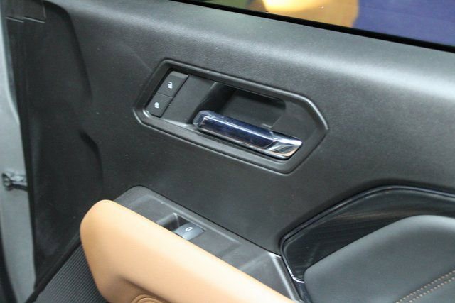 Used 2024 GMC Canyon AT4 image 10