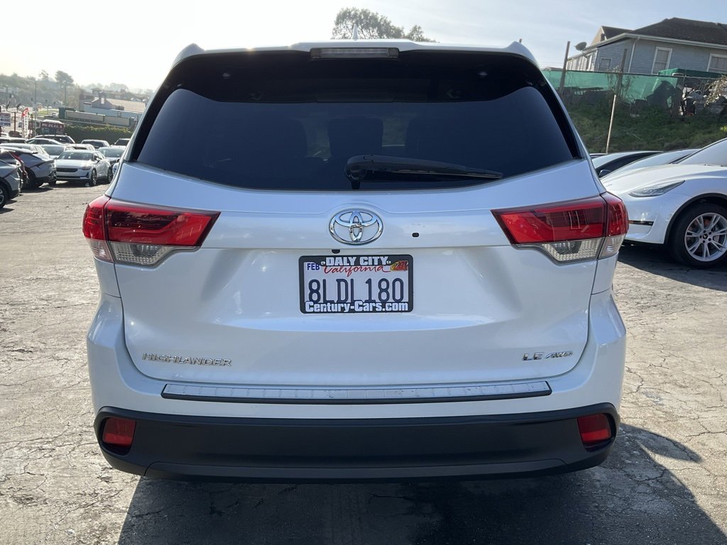 Used 2018 Toyota Highlander Plus image 4