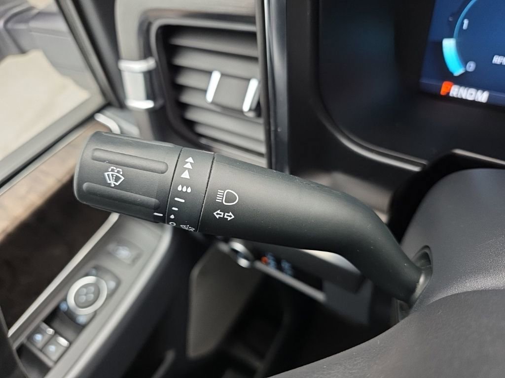 Used 2024 Ford F250 Lariat image 30