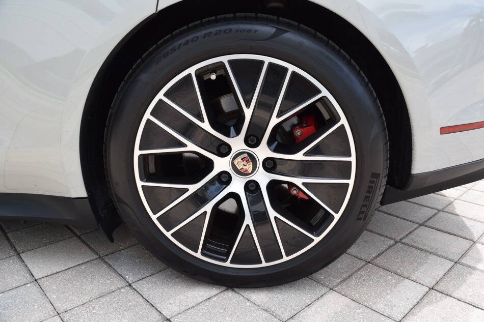 Used 2021 Porsche Taycan 4S AWD/4WD image 83