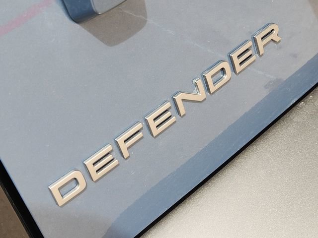 Used 2026 Land Rover Defender 110 S image 12