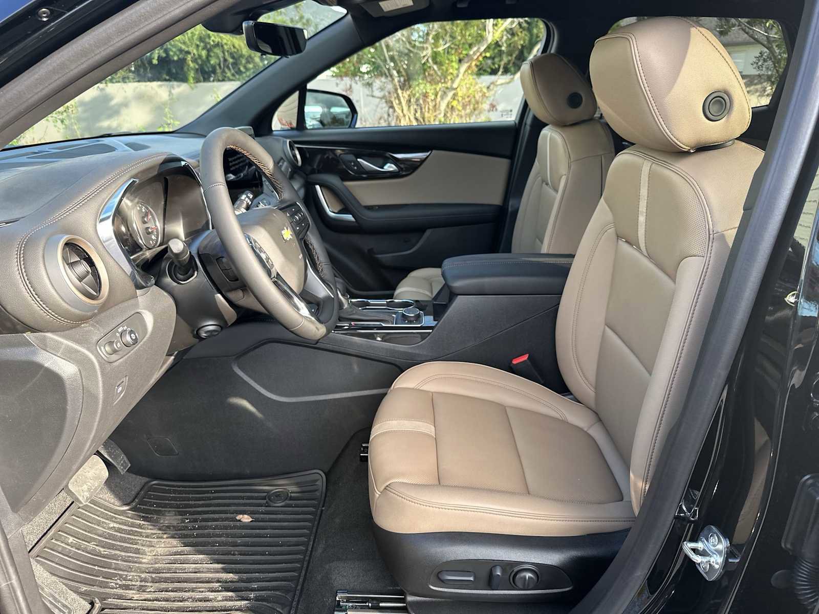 New 2025 Chevrolet Blazer Premier w/ Driver Confidence II Package image 15