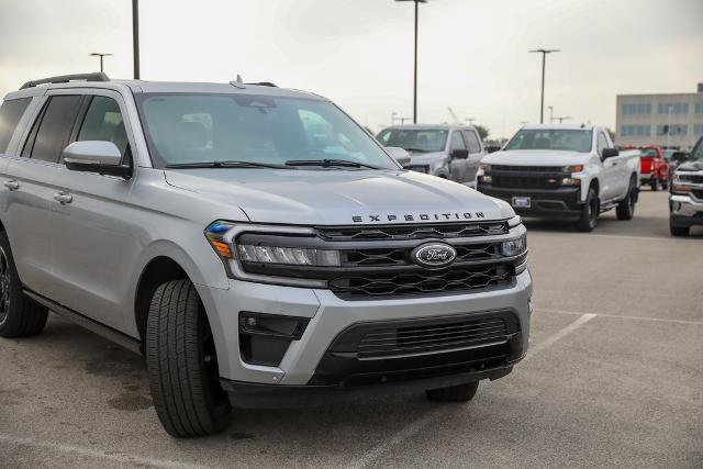 Certified 2024 Ford Expedition Limited image 5