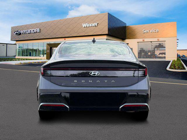 New 2026 Hyundai Sonata SEL FWD image 6