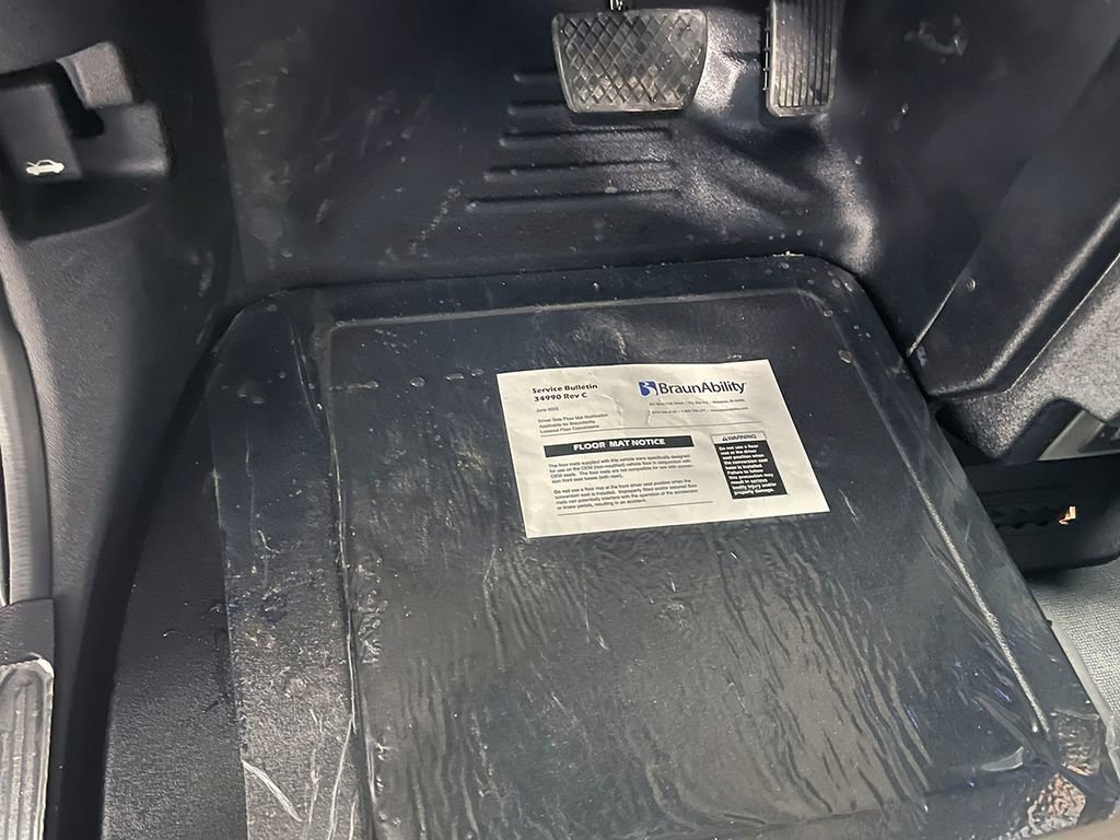 Used 2026 Honda Odyssey EX-L image 19