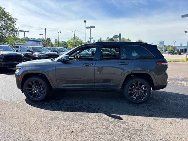 New 2026 Jeep Grand Cherokee Limited AWD/4WD image 3