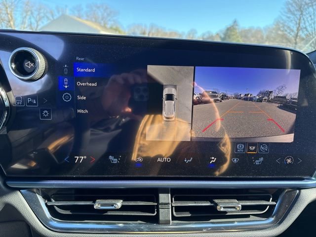 New 2026 Chevrolet Equinox EV LT AWD/4WD image 14