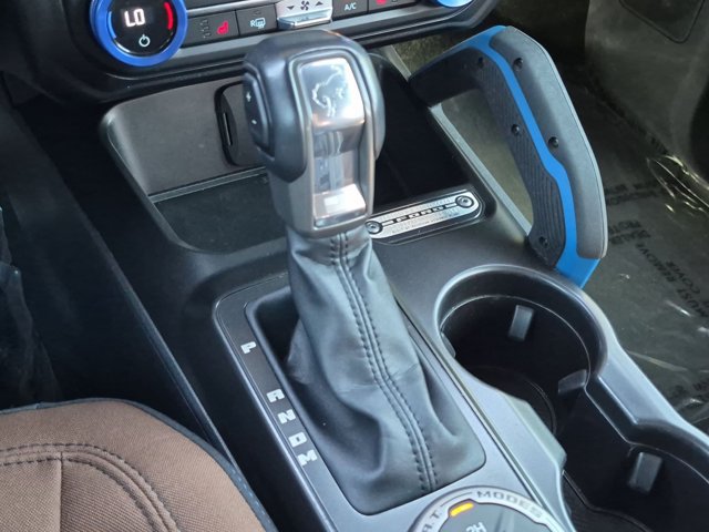 Used 2021 Ford Bronco Outer Banks AWD/4WD image 15
