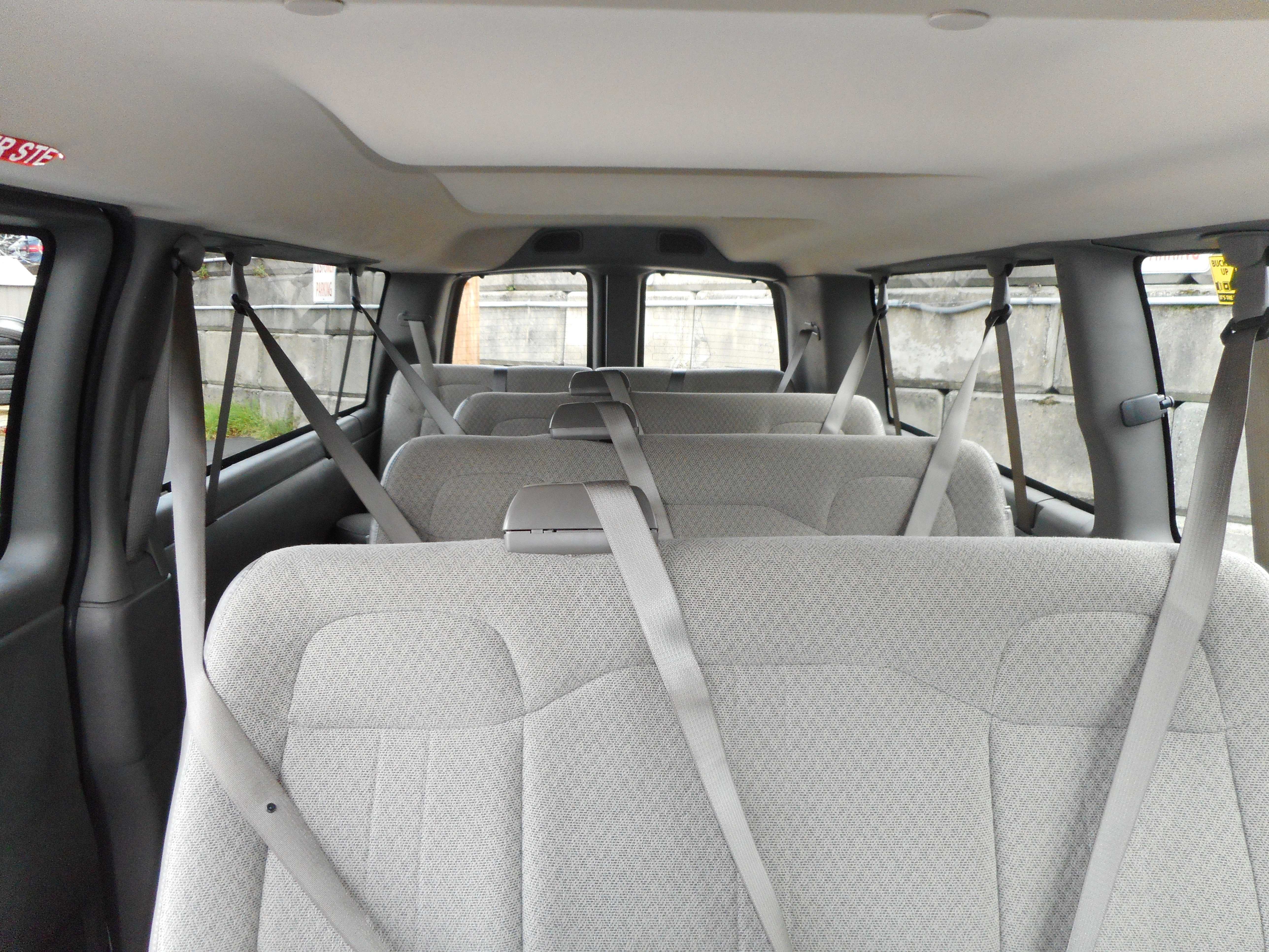 Used 2016 Chevrolet Express 3500 LT w/ LT Preferred Equipment Group RWD image 25