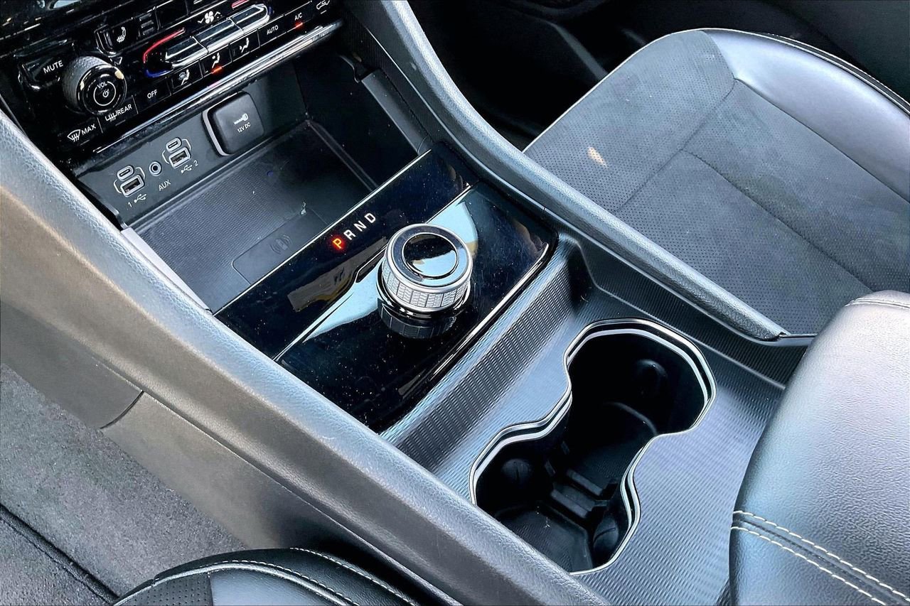 Certified 2023 Jeep Grand Cherokee Altitude AWD/4WD image 32