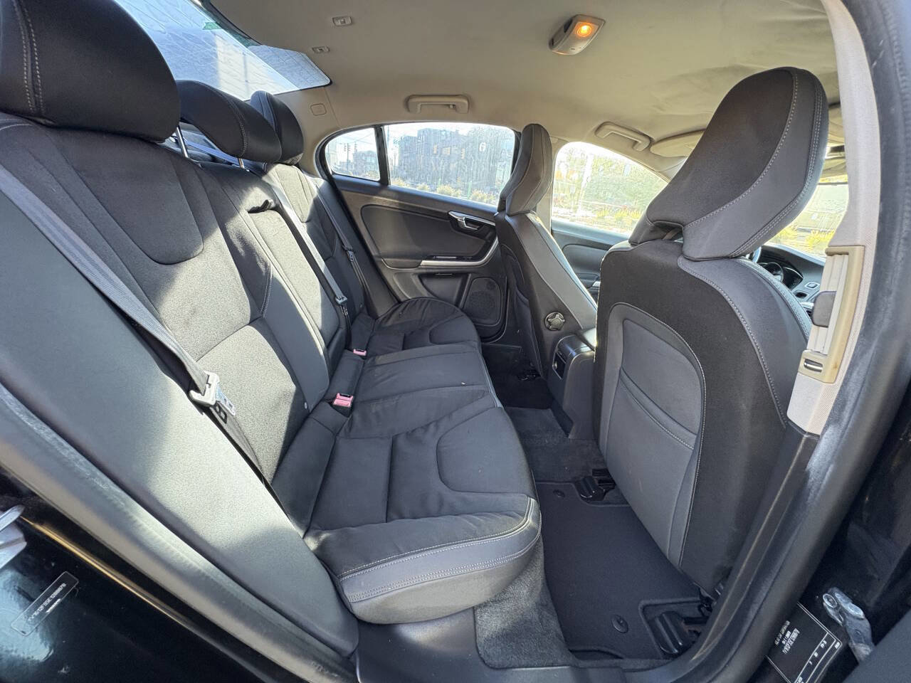 Used 2014 Volvo S60 T5 image 22