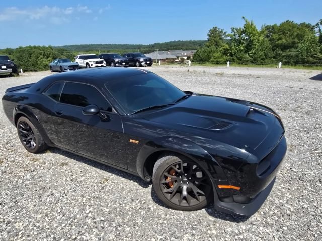 Used 2022 Dodge Challenger R/T Scat Pack RWD image 2