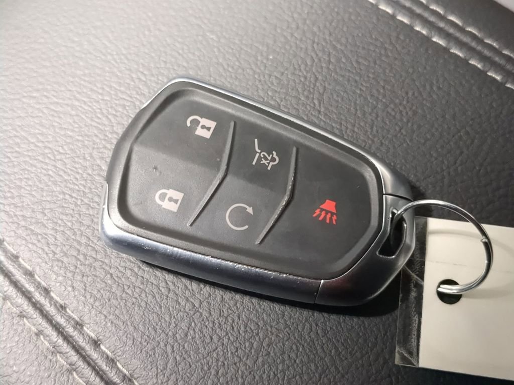 Used 2023 Cadillac XT4 Premium Luxury w/ Cold Weather Package image 47