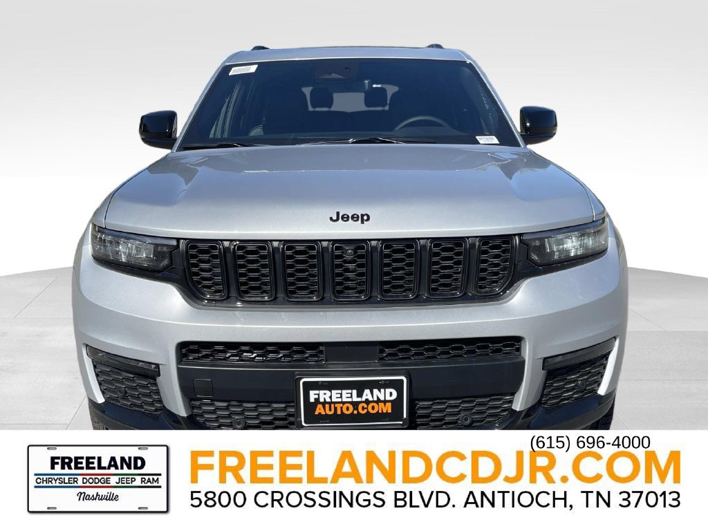 New 2025 Jeep Grand Cherokee L Limited w/ Luxury Tech Group II AWD/4WD image 8