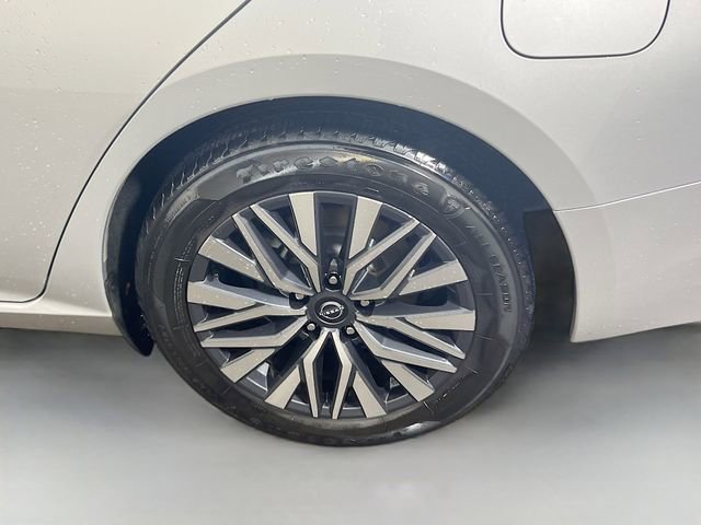 Used 2023 Nissan Altima 2.5 SV image 25