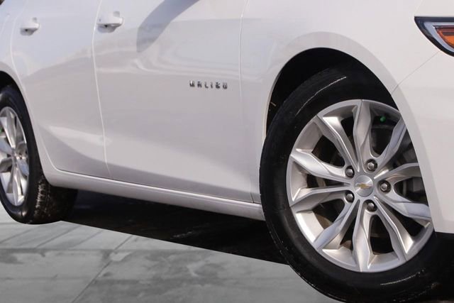 Used 2024 Chevrolet Malibu LT FWD image 3