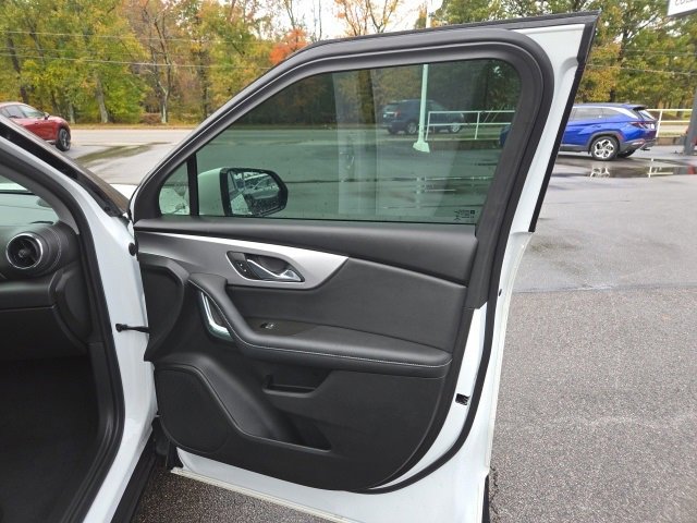 Used 2023 Chevrolet Blazer LT image 27