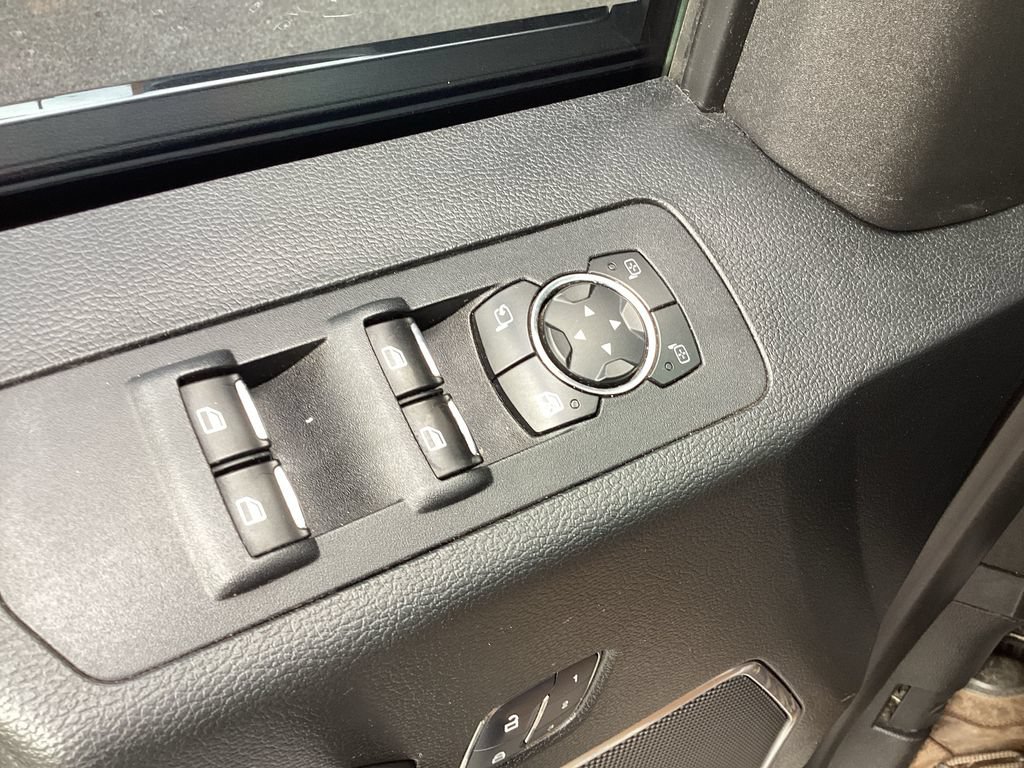 Used 2016 Ford F150 Limited AWD/4WD image 44