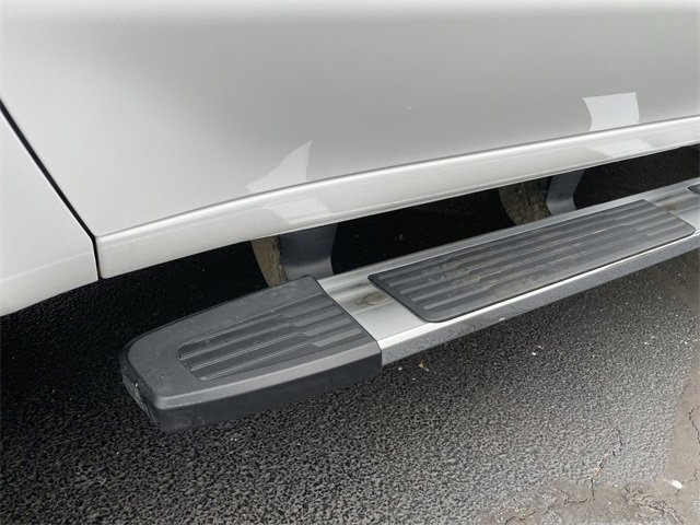 Used 2024 GMC Sierra 2500 SLE image 9