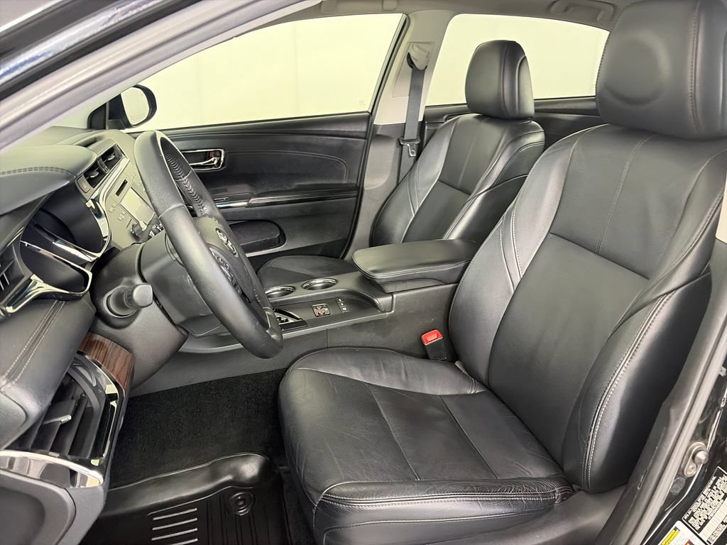 Used 2014 Toyota Avalon XLE Touring FWD image 11
