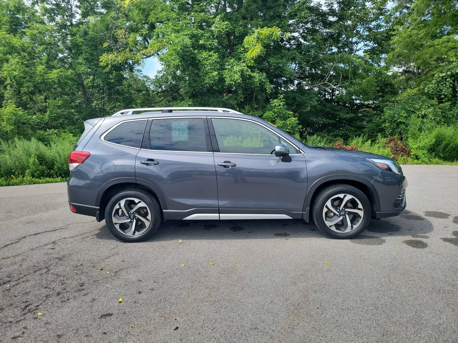 Certified 2023 Subaru Forester Touring AWD/4WD image 6