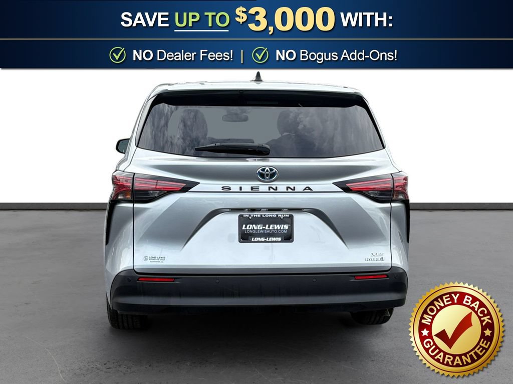 Used 2021 Toyota Sienna XLE FWD image 5