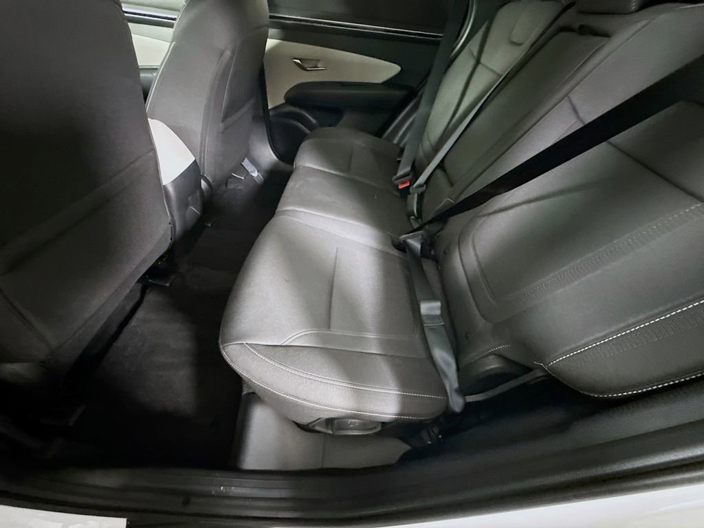 Used 2024 Hyundai Tucson SE image 26