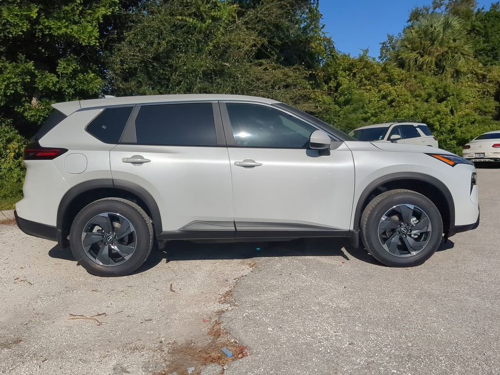 New 2026 Nissan Rogue SV image 4