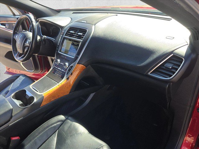 Used 2018 Lincoln MKX Select w/ Select Plus Package FWD image 21