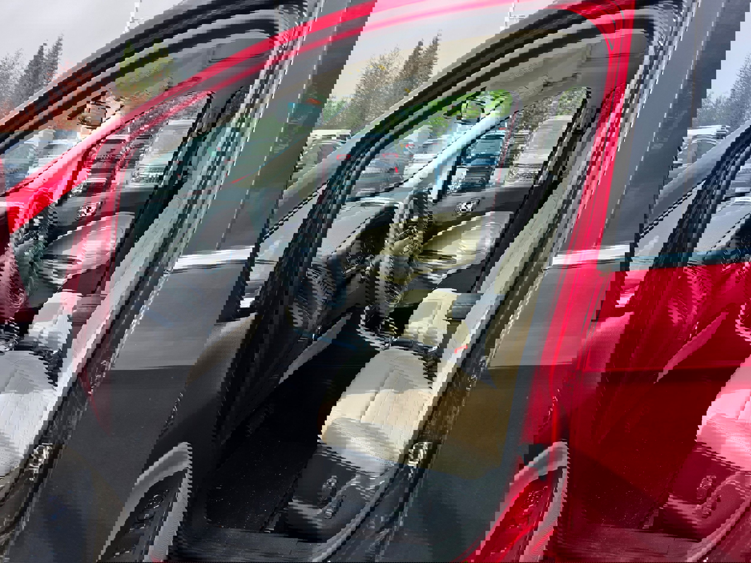 Used 2020 Ford EcoSport Titanium image 20