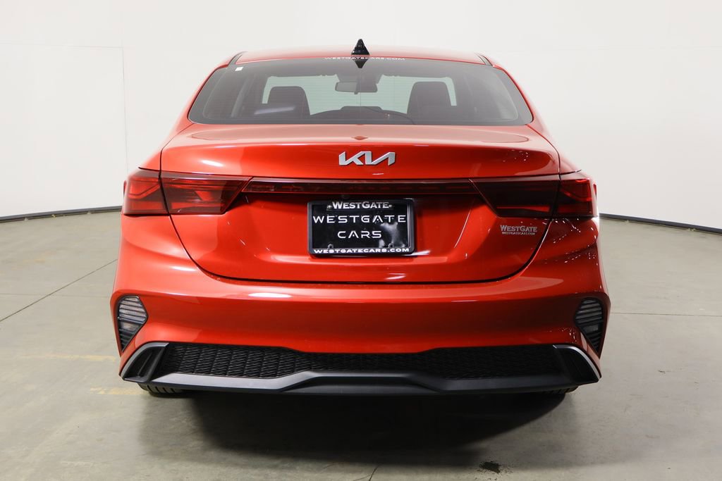 Used 2024 Kia Forte LXS image 4