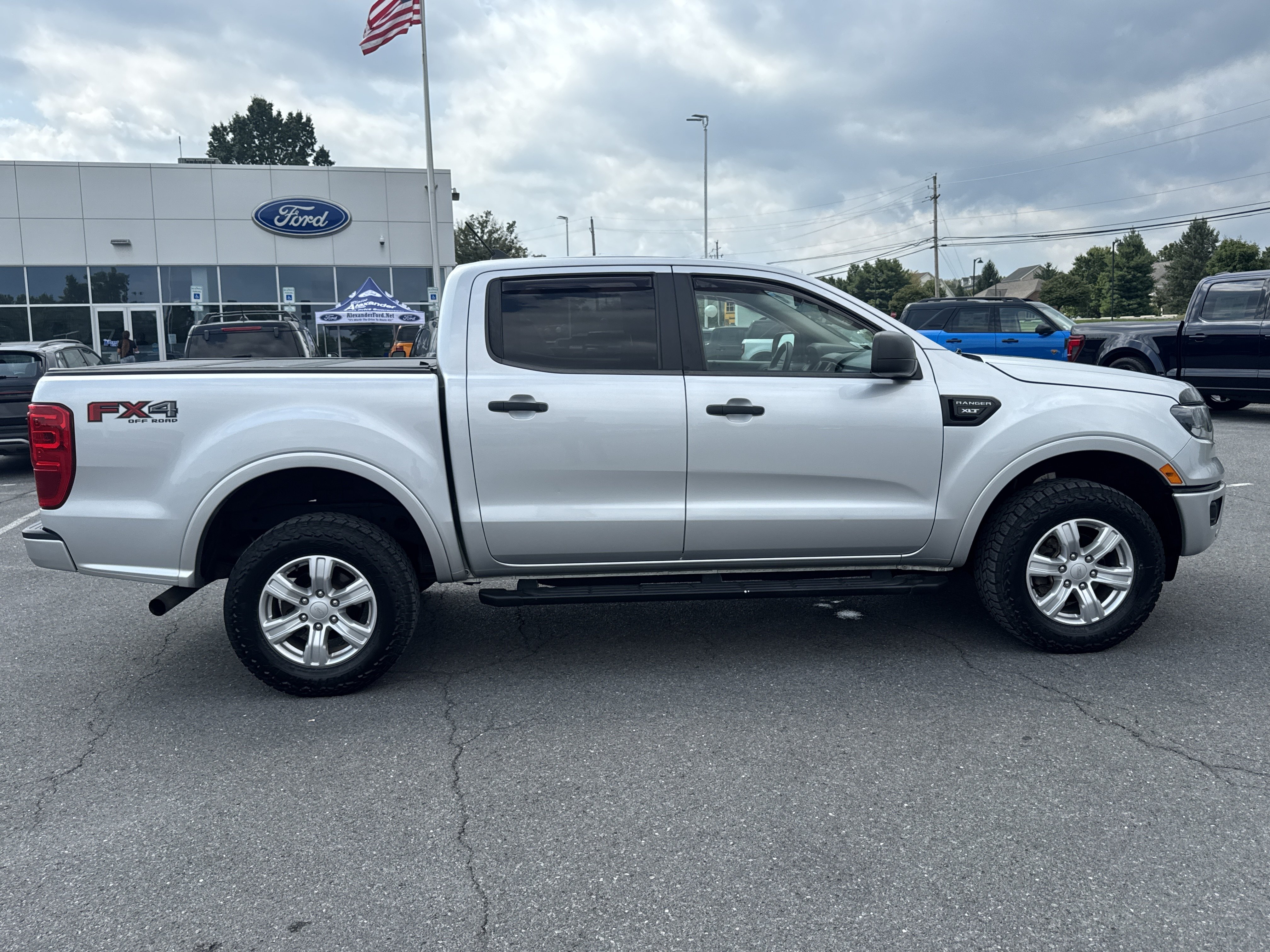 Used 2019 Ford Ranger XLT w/ FX4 Off-Road Package AWD/4WD image 2