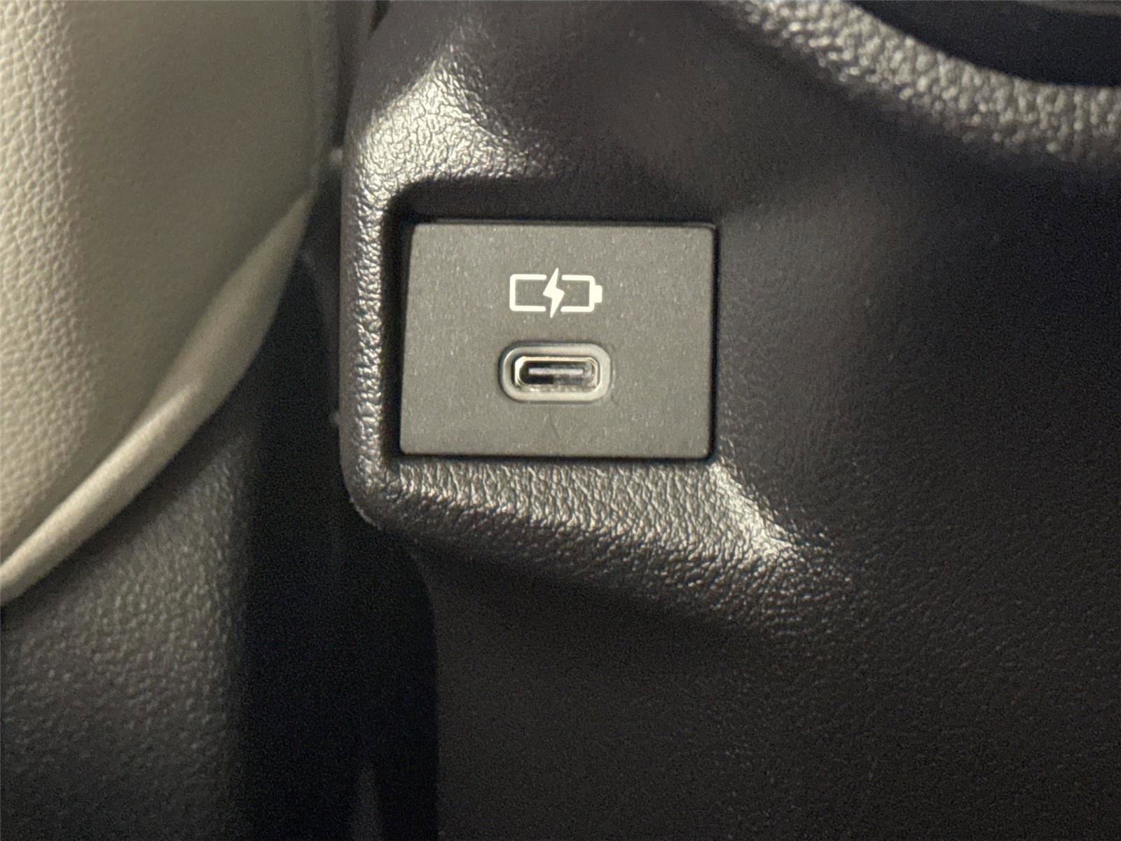 Certified 2026 Toyota Grand Highlander FWD image 35