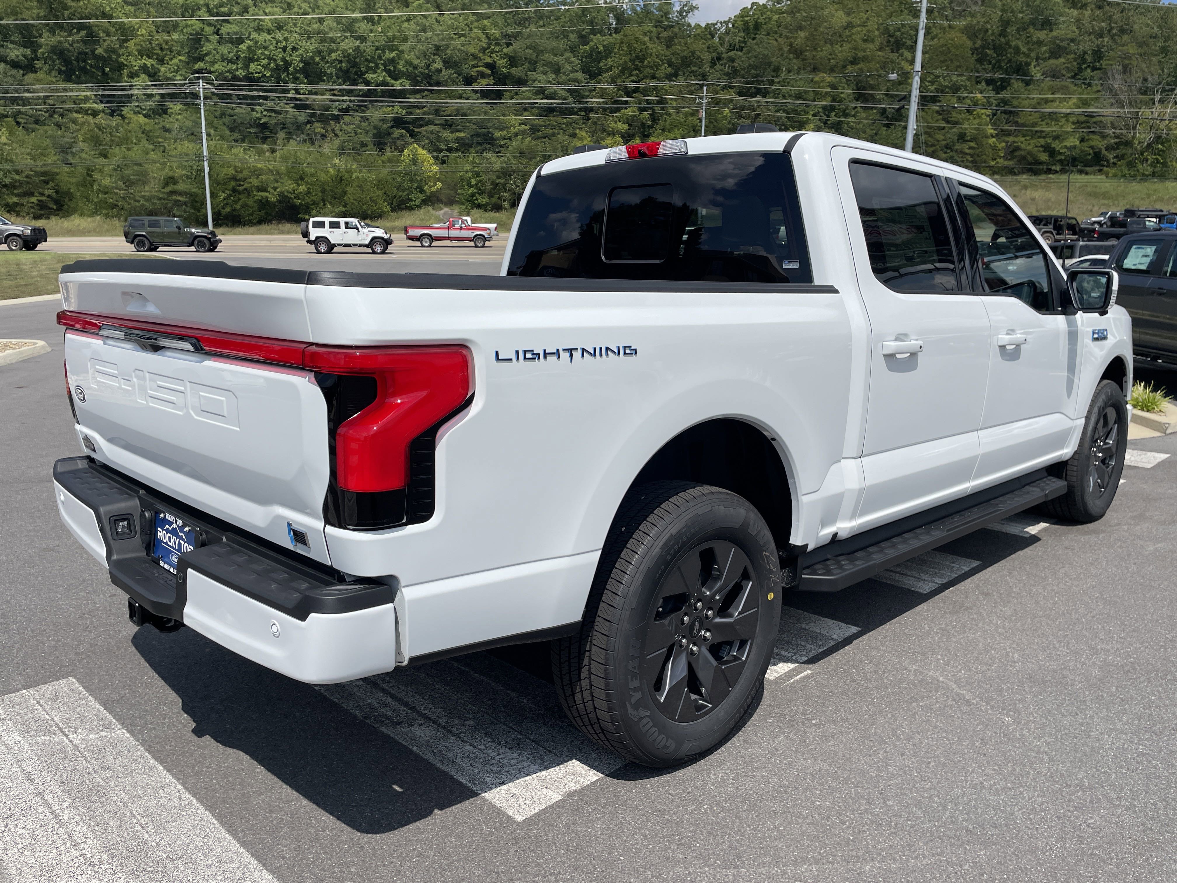 New 2025 Ford F150 Lightning Lariat image 5