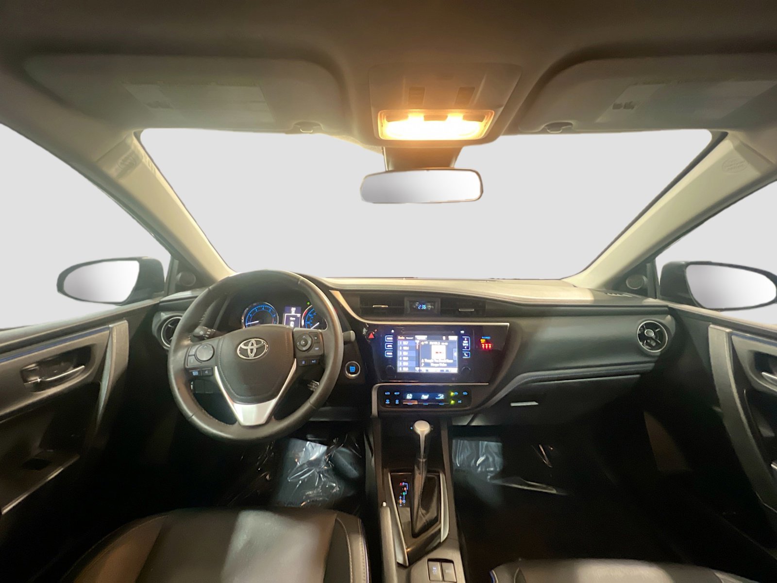 Used 2019 Toyota Corolla XSE w/ Carpet Mat Package (TMS) image 17