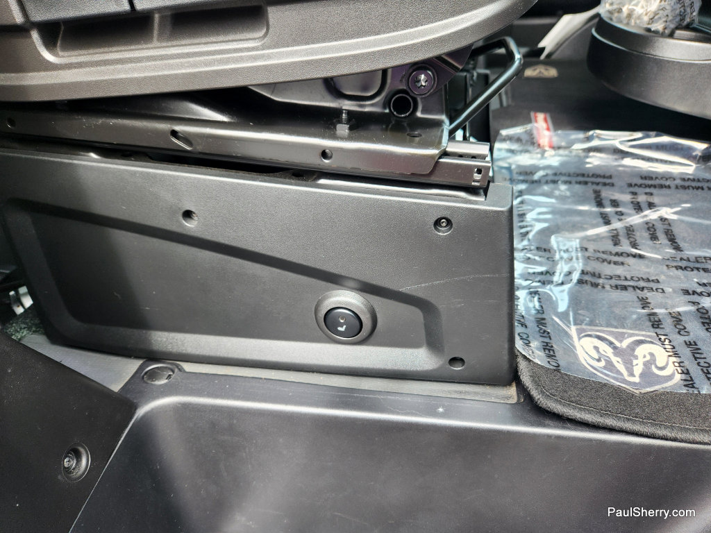 Used 2017 RAM ProMaster 1500 w/ Premium Appearance Group image 49