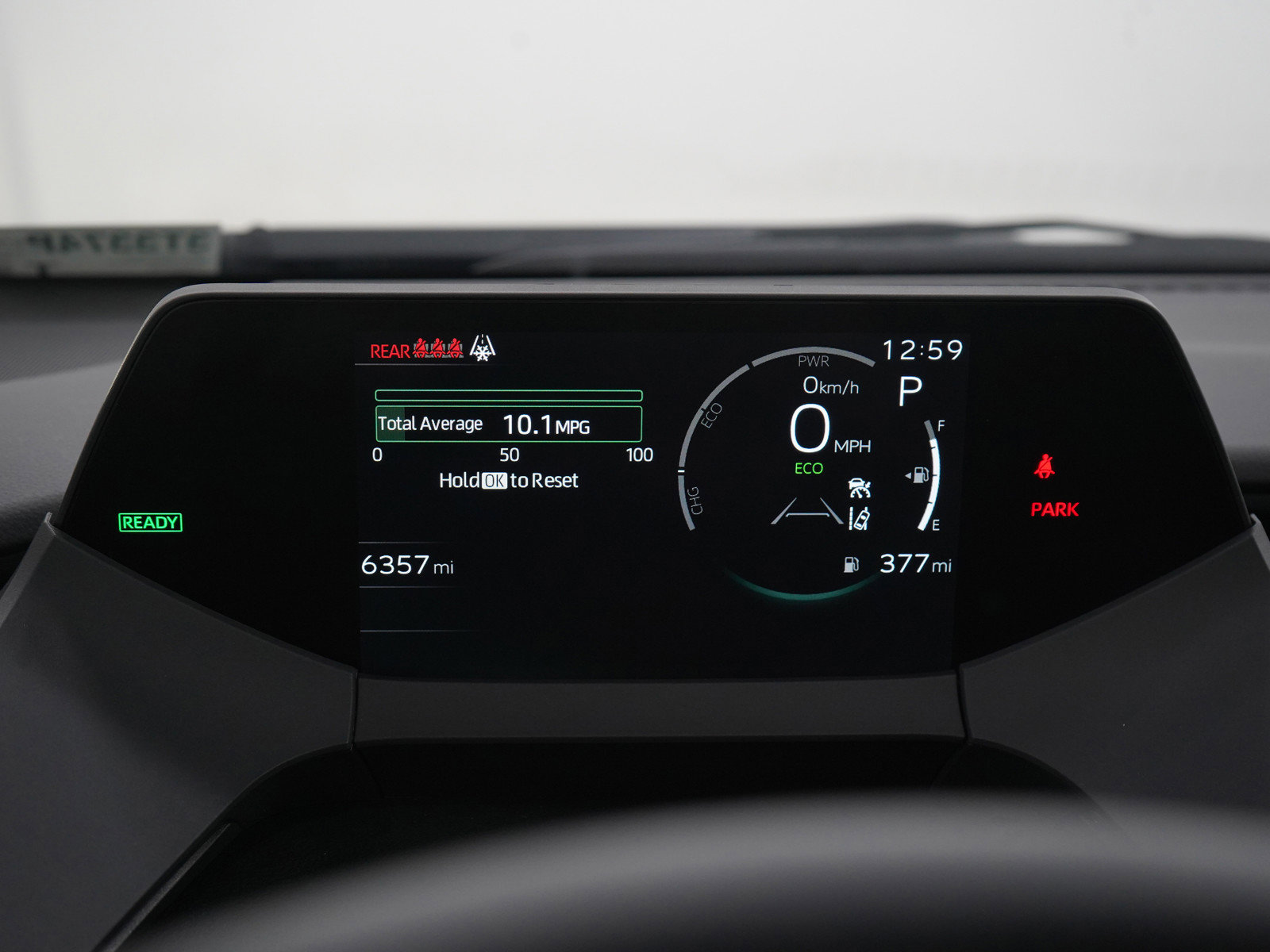 Used 2025 Toyota Prius LE image 25