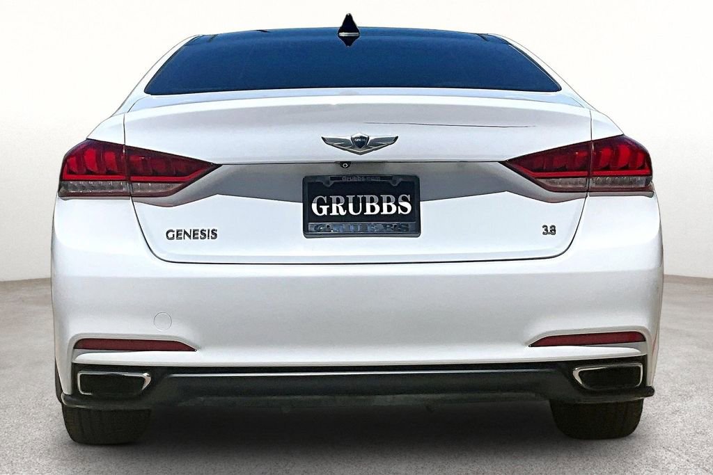 Used 2016 Hyundai Genesis 3.8 w/ Option Group 02 RWD image 7