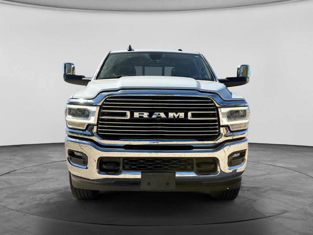 Used 2022 RAM 2500 Laramie AWD/4WD image 2